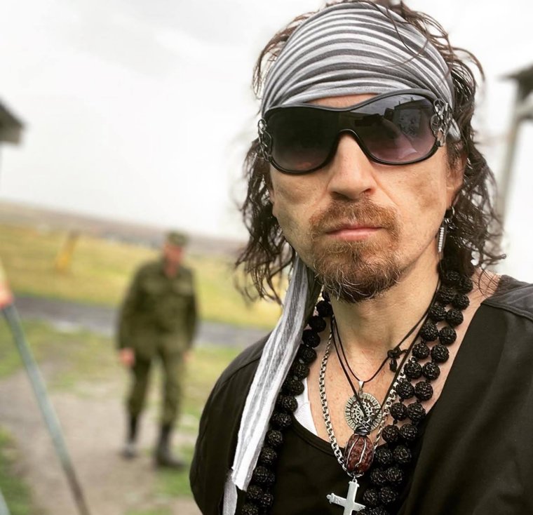 Игорь поддерживает наших бойцов