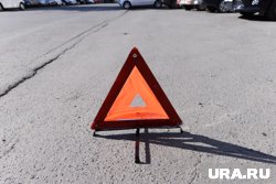 Причиной аварии, вероятнее всего, стал обгон в запрещенном для этого месте