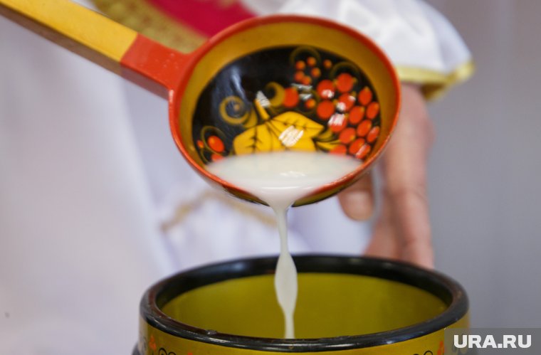 Кумыс и масло вернули отправителю за границу
