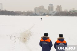 Подростков на льду вовремя заметили и беды удалось избежать 