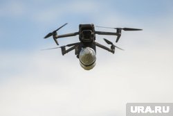 Украинский дрон попал в девушку на мопеде