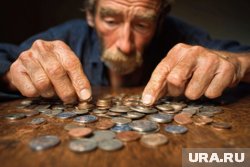 На текущий момент пенсию могут получить иностранцы, проживающие в России более 15 лет