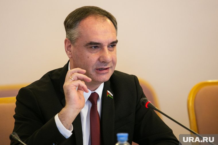 Токарчук пришел в мэрию в 2021 году, однако в Салехарде работает с 1993 года