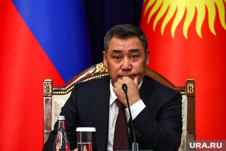 Президент Кыргызстана призвал Запад вернуть замороженные активы Афганистана