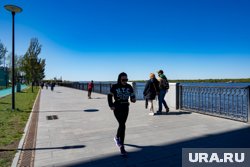 Теперь набережная Ханты-Мансийска носит имя художника Райшева