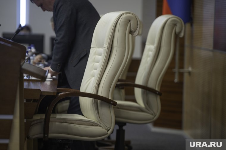 В выборах не смогут принимать участие три кандидата от КПРФ И «Единой России»