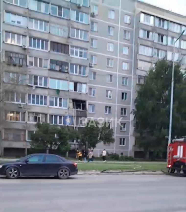 В Заозерном в шестом микрорайоне случился пожар