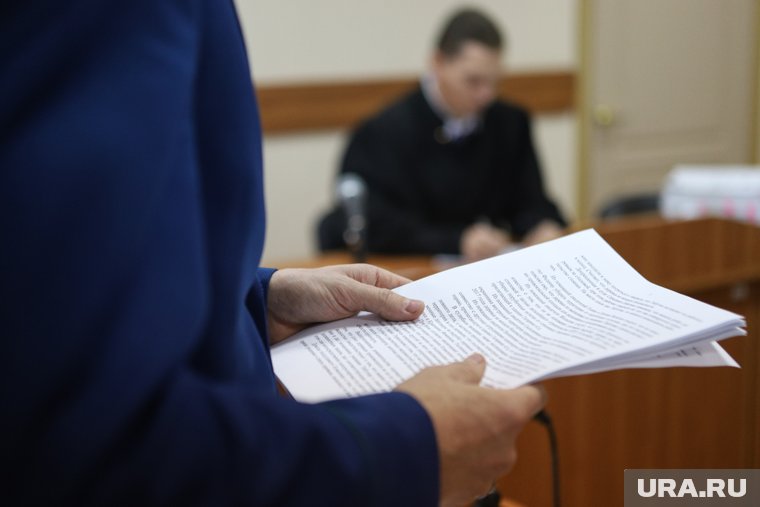 Уголовное дело по превышению полномочий вернули следователям