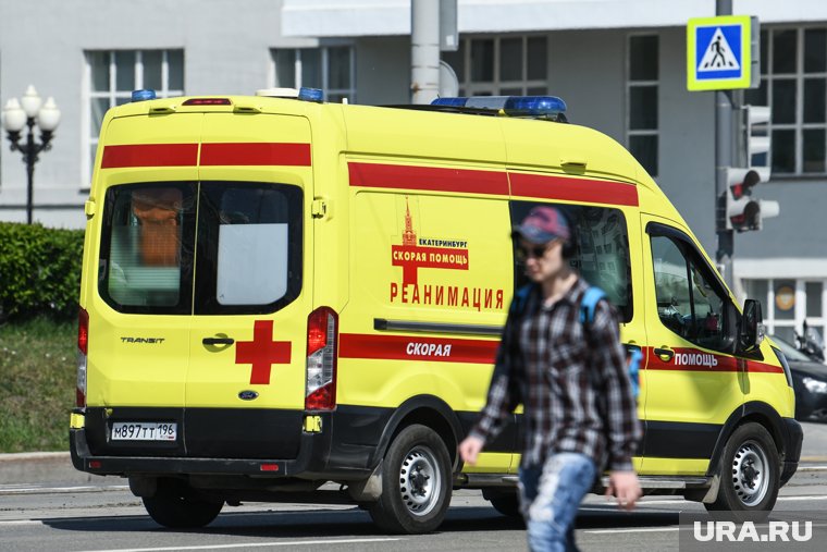 Пострадавшего увезли в городскую больницу