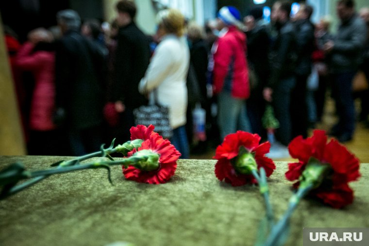 Церемония прощания с военнослужащим прошла в Культурно-методическом центре