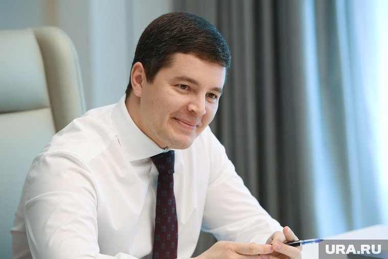 Дмитрий Артюхов навестил мам в перинатальном центре Салехарда 1 июня