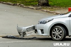 Оно находится в лесу недалеко от Червишевского кладбища 