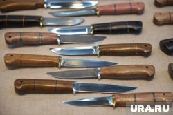 Пермяк удивился, обнаружив ножи среди призов в игровом автомате