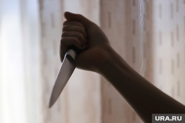 Женщина вспомнила старые обиды и ударила бывшего сожителя ножом