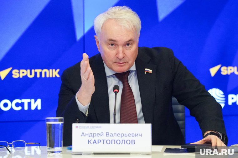 Картаполов поддержал желание кубинцев помочь России в СВО