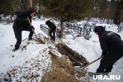 Подрядчик будет копать могилы в Новом Уренгое