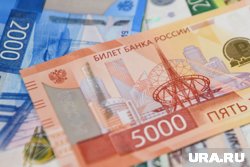 Россияне с зарплатой в 150 тысяч в месяц за год могут стать миллионерами с помощью банков, заявил Калманович