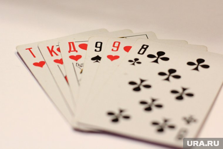 Бридж — единственная карточная игра, признанная МОК в качестве вида спорта
