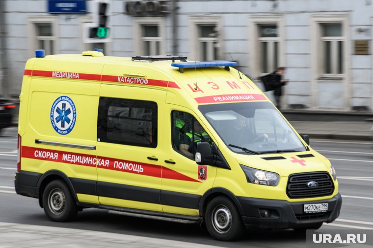 Главу района доставили в больницу с травмой бедра и руки