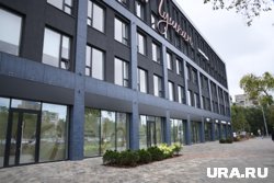 Здание площадью 4,3 тысячи квадратных метров принадлежит холдингу тюменского бизнесмена