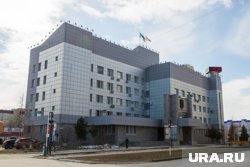 Власти Нижневартовска повысят зарплату шести тысячам бюджетников