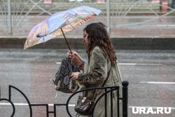 Дожди будут сопровождаться грозами, местами градом и сильным ветром