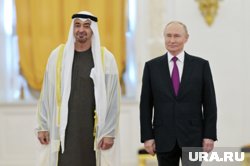 Президенты России и ОАЭ долго и душевно прощались после переговоров в Кремле