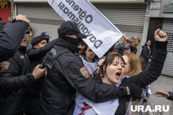 В Стамбуле полиция арестовала демонстрантов, вышедших на первомайскую акцию
