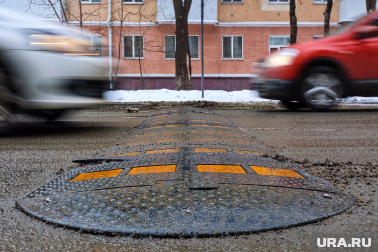 На пешеходном переходе в Шадринске установили искусственную неровность (архивное фото)