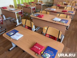 Подарки от предприятия получили более трех тысяч первоклассников