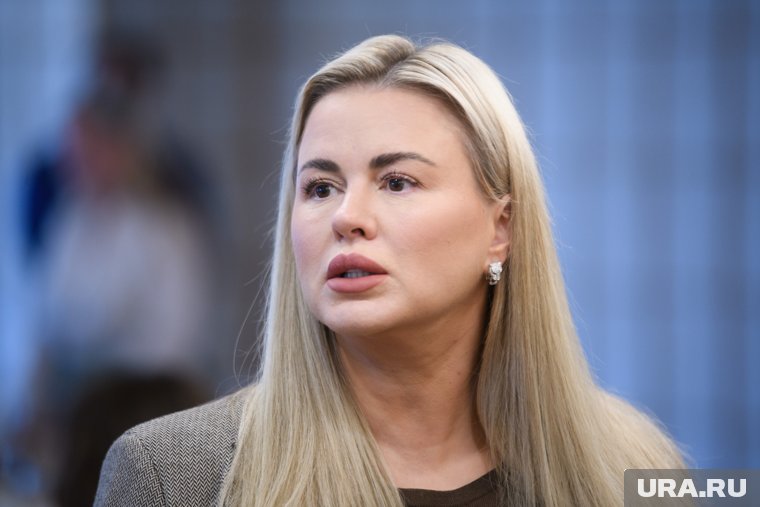 Анна Семенович стала хедлайнером паблик-тока