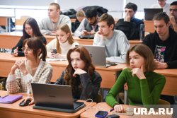 Студенты, прошедшие практику на предприятии, хотят остаться работать дальше