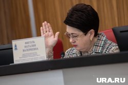 Наталья Фиголь стала вице-спикером Заксо ЯНАО, вторым - Виктор Казарин