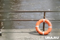 Со дна реки Черная после вмешательства прокуратуры поднимут обломки теплохода