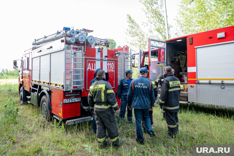 В 11:40 пожар был локализован, сообщили в главк МЧС