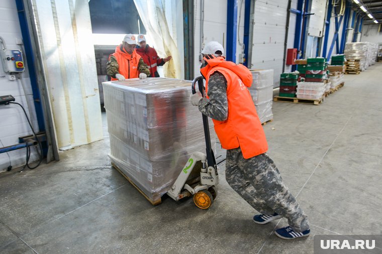 Возгорание случилось на складах готовой продукции «Рависа»