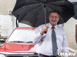 Вадим Чуприн трудился в городской и районных администрациях