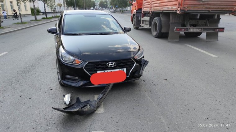 В ДТП повреждения получил автомобиль Hyundai