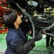 Ремонтировать иномарки в России станет дешевле и быстрее