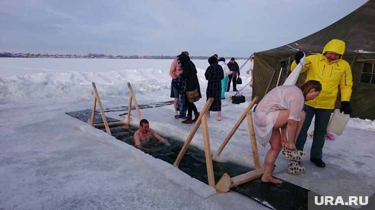 У каждой купели оборудуют пункты обогрева