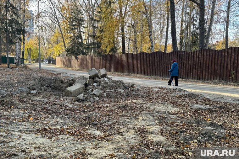 На месте снесенного долгостроя планируется создание детского центра