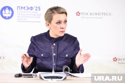 Дипломат призвала общественность не создавать себе ложных кумиров 