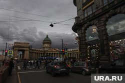 В Санкт-Петербурге бушует непогода