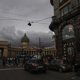 Аномальные порывы ветра и затопленные набережные: Санкт-Петербург готовится к масштабному наводнению 