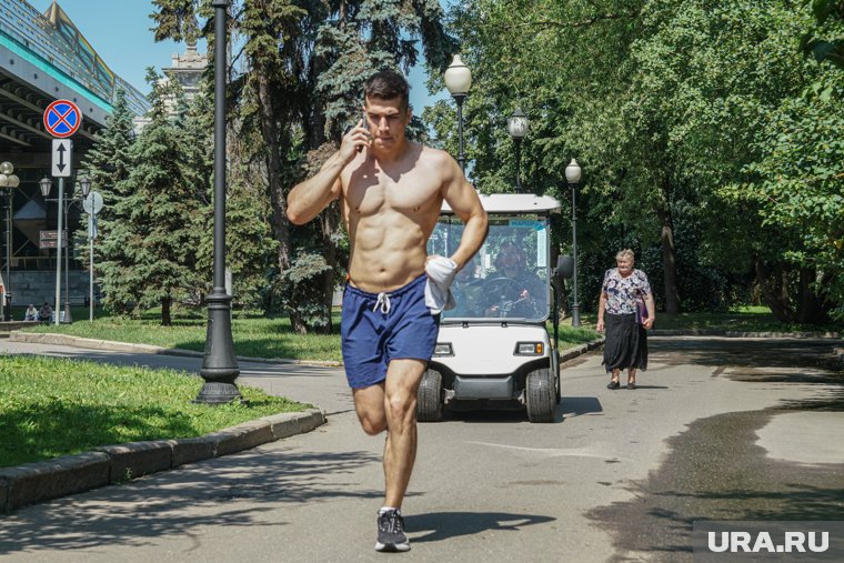 В Чэнду спортсмен скончался во время прохождения дистанции