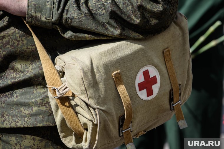 Военный медик с позывным Сирота спас сотни людей на передовой 