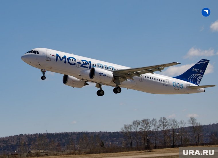 У крыльев МС-21 максимальный размах в 36 метров и без законцовок