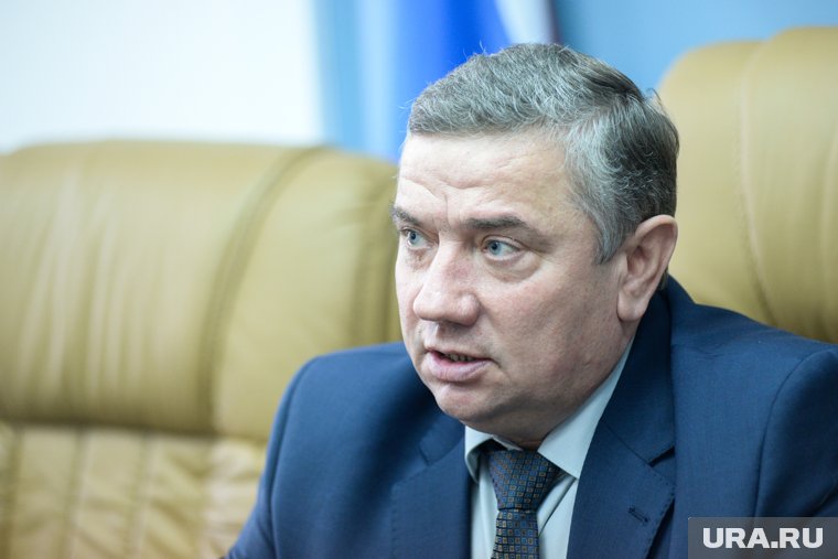 Эдуард Гусев приходил работать в правительство из мэрии Шадринска