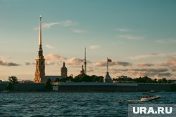 В Петербурге открыли выпускной для школьников, ради которого многие приехали из других регионов