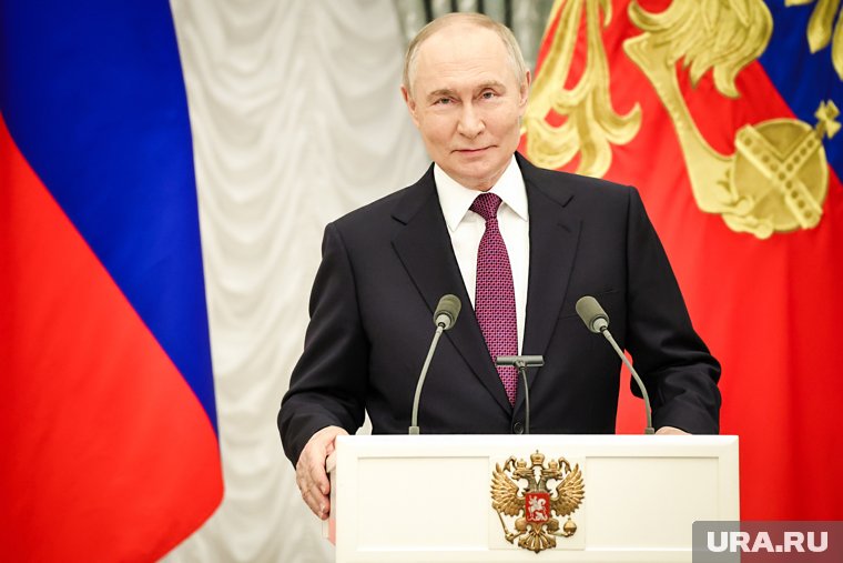 Путин провел общение с многодетными семьями из девяти регионов